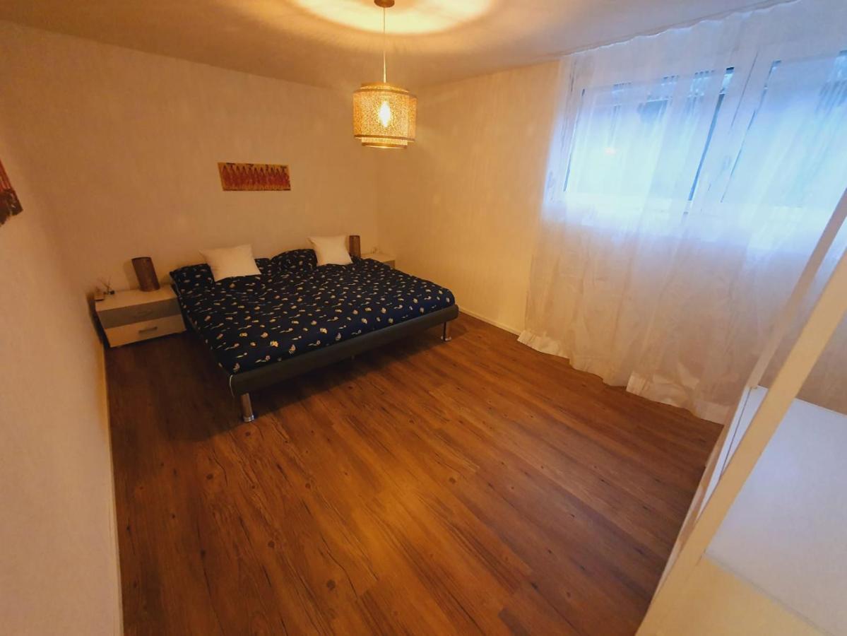 Neue Wohnung An Stadtrand Mit Parkplatz Ebikon ภายนอก รูปภาพ